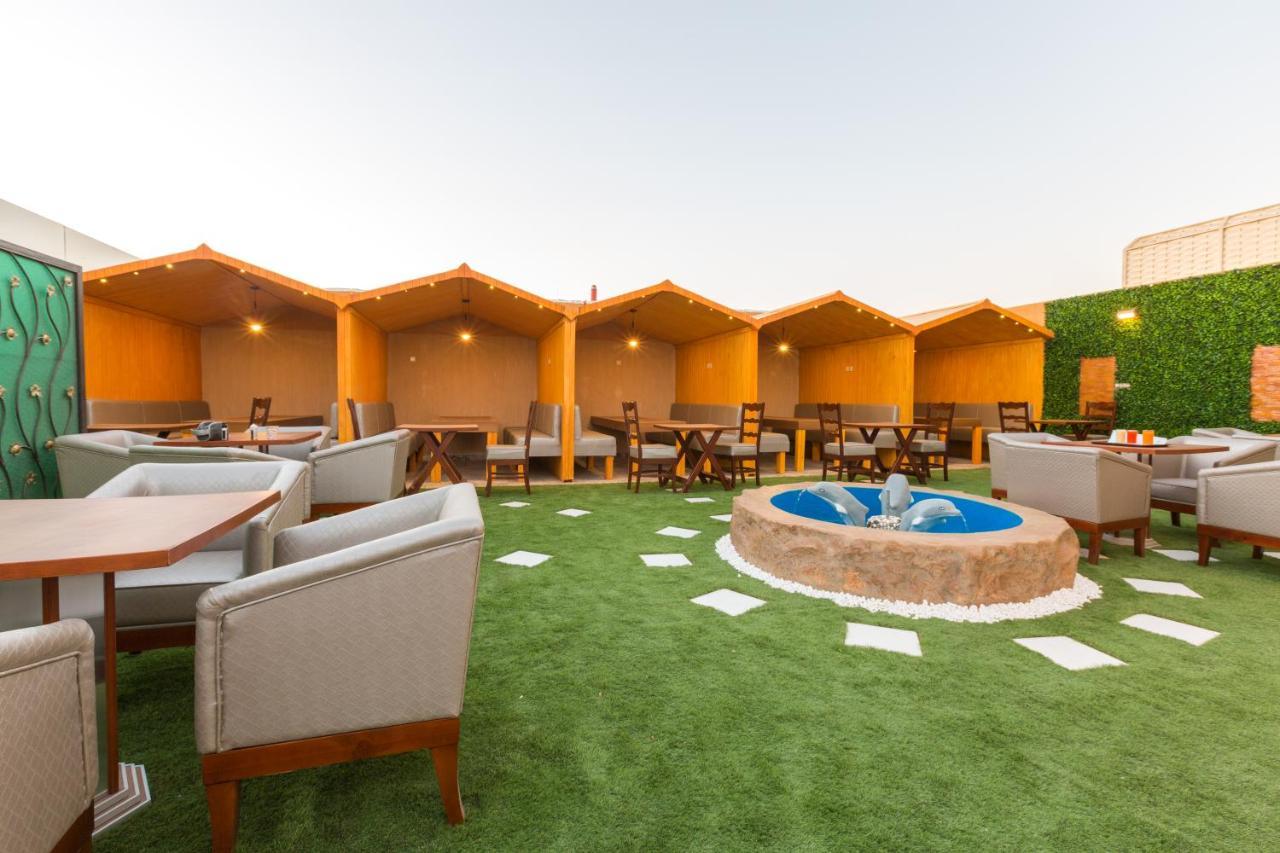 Luxury Hotel Apartments Tabuk Extérieur photo