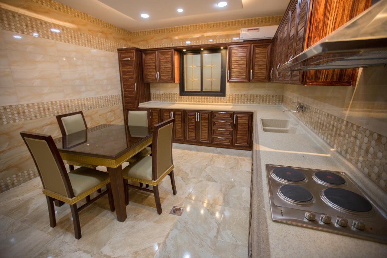 Luxury Hotel Apartments Tabuk Extérieur photo