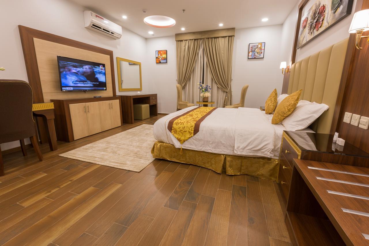 Luxury Hotel Apartments Tabuk Extérieur photo