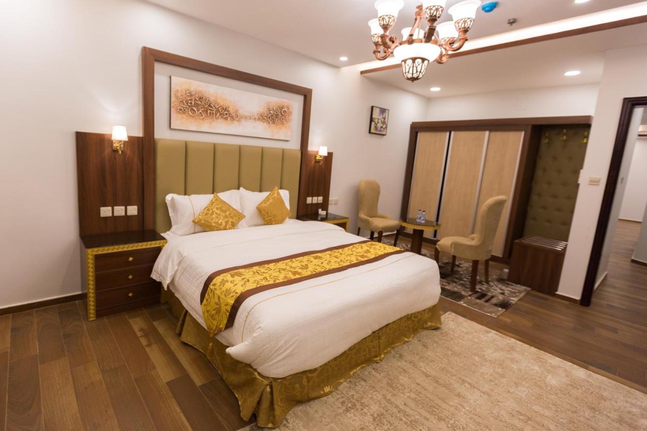 Luxury Hotel Apartments Tabuk Extérieur photo