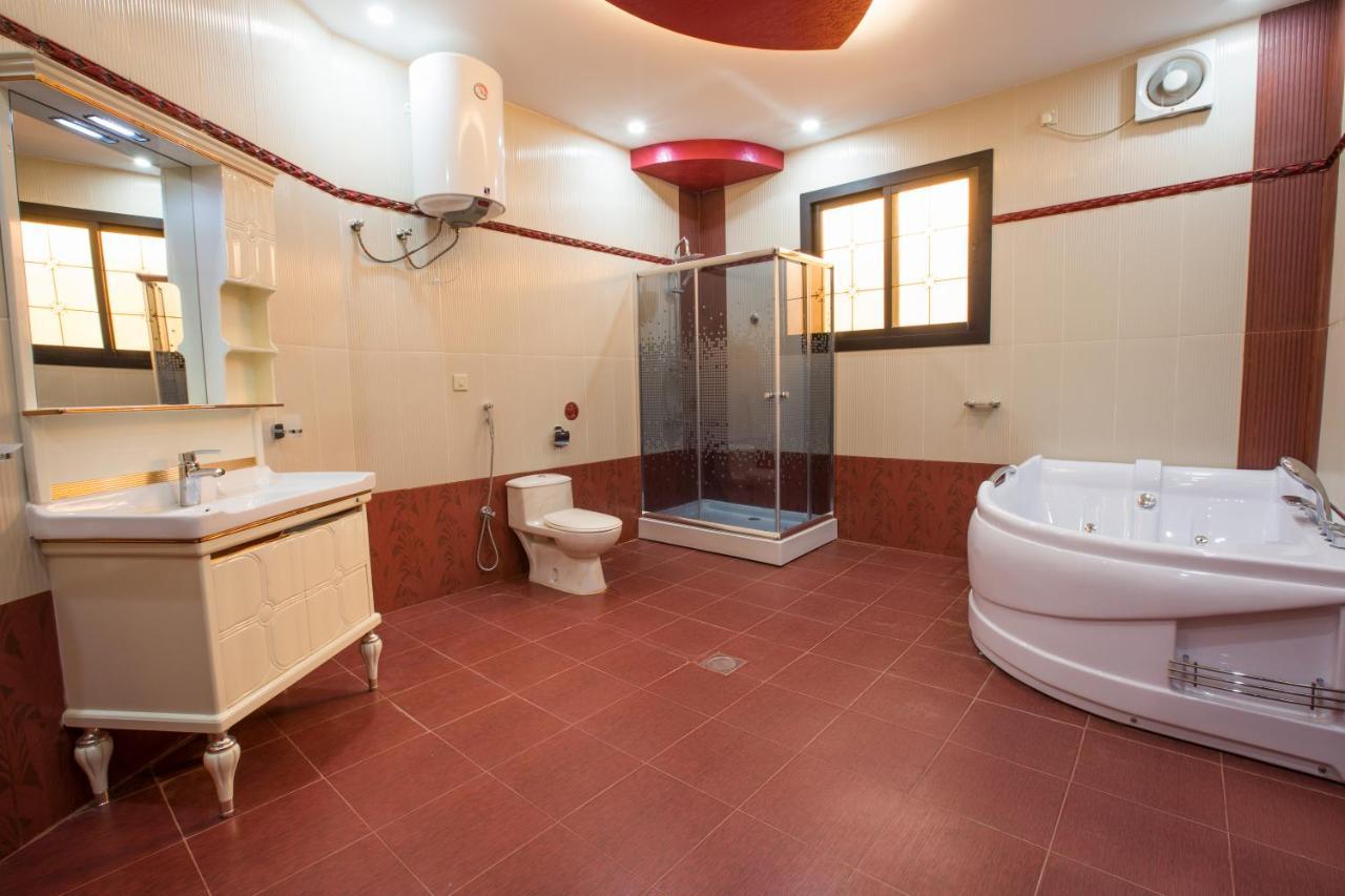 Luxury Hotel Apartments Tabuk Extérieur photo